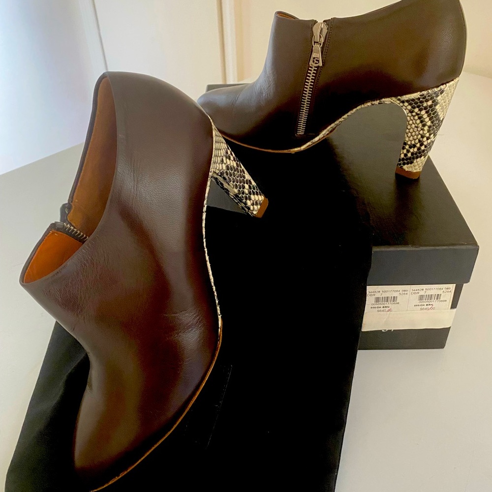 DRIES VAN NOTEN BOOTIES. Size 7, Brown and snake skin hills.